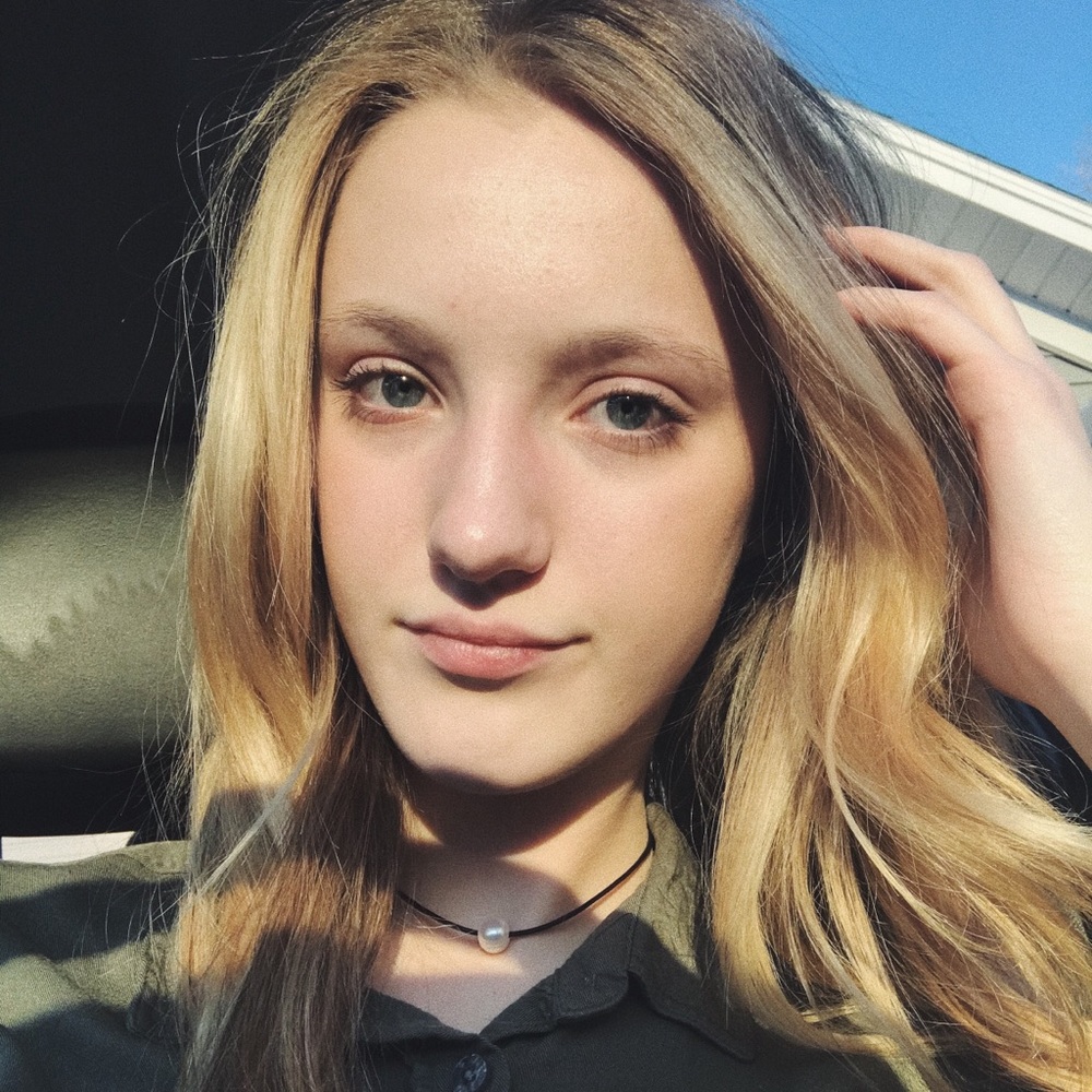 Meet your Posher, Lauren
